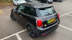 MINI Hatchback 135kW Cooper S Level 3 33kWh 3dr Auto Electric Hatchback